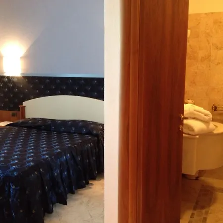 克拉森斯酒店 酒店 拉文纳